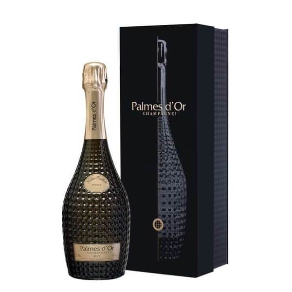 Send Italian wine basket online to USA