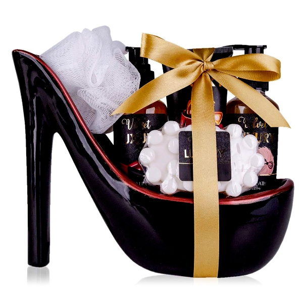 Velvet Luxury Bath Set