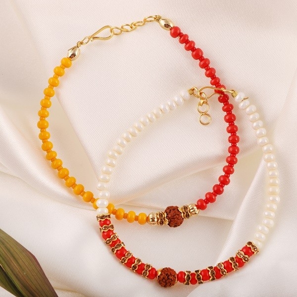 Sleek Pretty Rakhi Pair