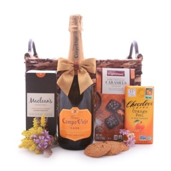 Gran Campo Viejo Cava and Chocolate Gift