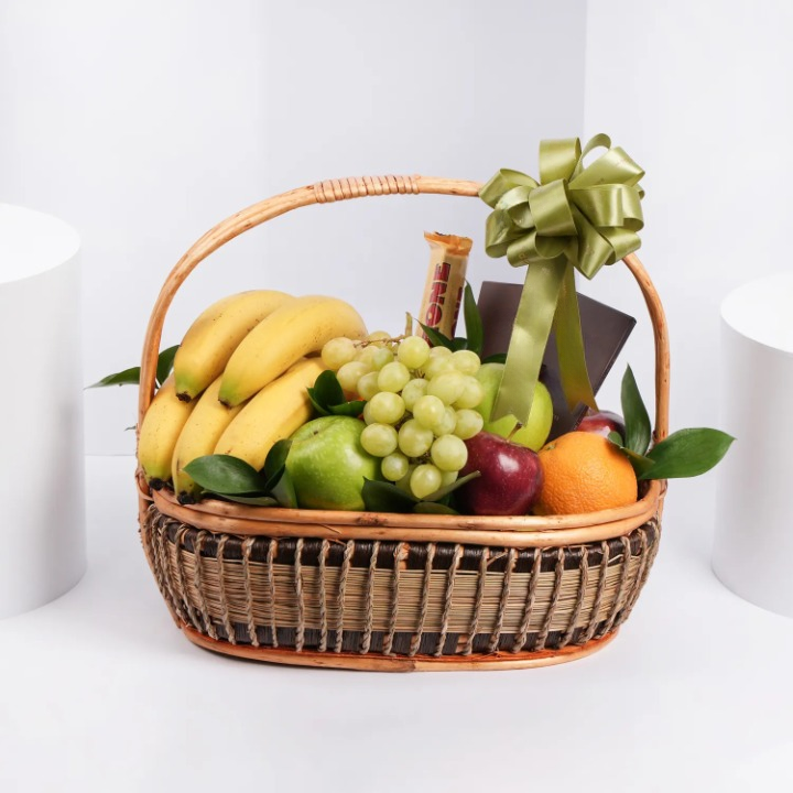 Fruitful Hamper
