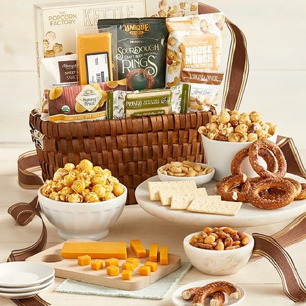 Classic Gourmet Gift Basket