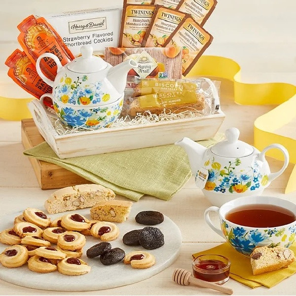Teatime For One with Teapot Gift Basket