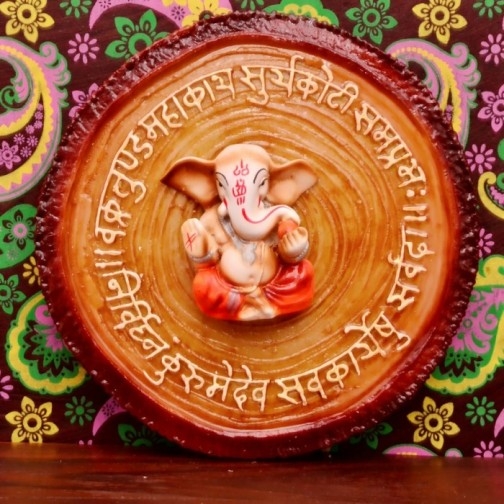 Vakratund Ganesha