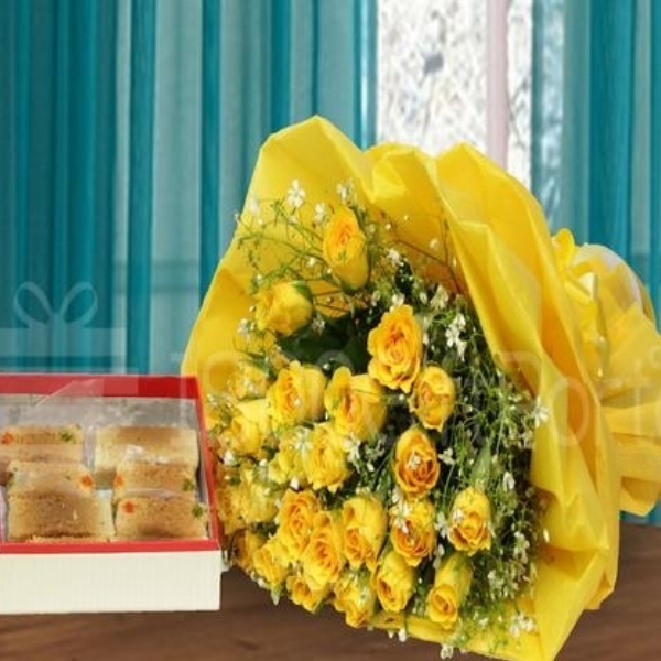 Yellow Roses with Milkcake