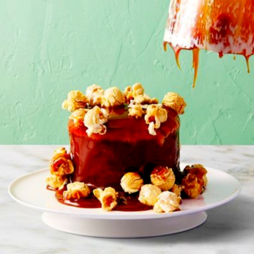 Mini Caramel Popcorn Fountain Cake