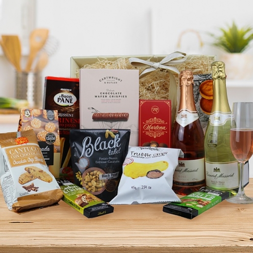 Champagne And Nibbles Gift Basket