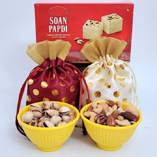 Nuts with Soan Papdi