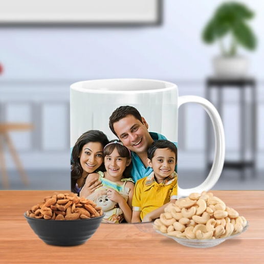 Family Personalized Mug with Nuts