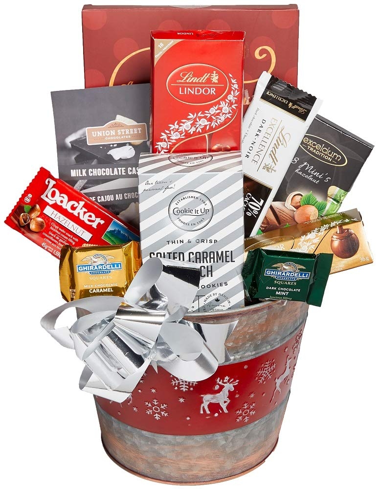 Online Christmas Gifts Delivery to Canada