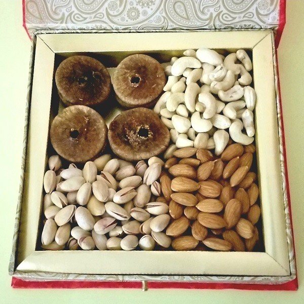 Send Diwali Dry fruits & Sweets